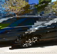 Sydney Airport Transfer in a Luxury People Mover 1-6pax TO Sydney City - Accommodation Brunswick Heads
