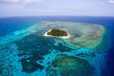 Great Barrier Reef High-Wing Scenic Flight From Cairns - Accommodation Brunswick Heads 0