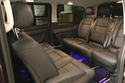 Private Transfer From Sunshine Coast Airport To Noosa 8 Seater + Luggage Trailer - Accommodation Brunswick Heads 3