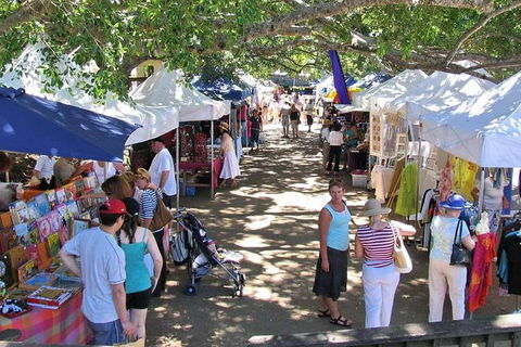 Sunshine Coast Eumundi Markets Return Minibus Transfer - Accommodation Brunswick Heads 0