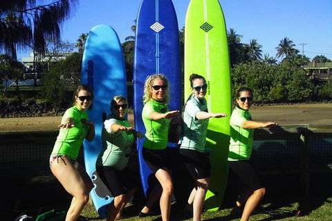 Group Surfing Lessons - Accommodation Brunswick Heads 4