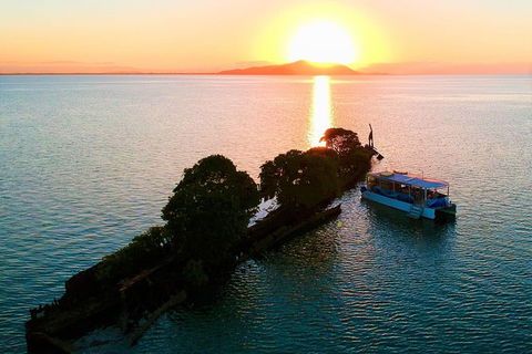 Aquascene Magnetic Island Sunset & Shipwreck Tour - Accommodation Brunswick Heads 0