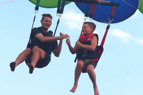 Parasail / Flyboard Package For 2 - Accommodation Brunswick Heads 5
