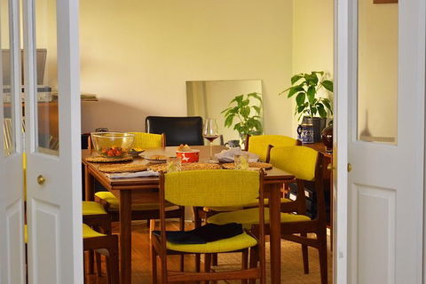 Gourmet Meal In Melbourne With A Local In Her Beautiful Home - Accommodation Brunswick Heads 3