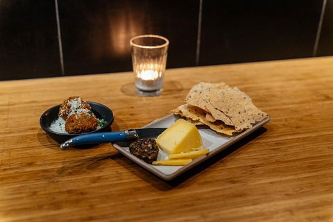 The Flavors Of Perth: Fremantle Wine & Bites Private Tour - Accommodation Brunswick Heads 4