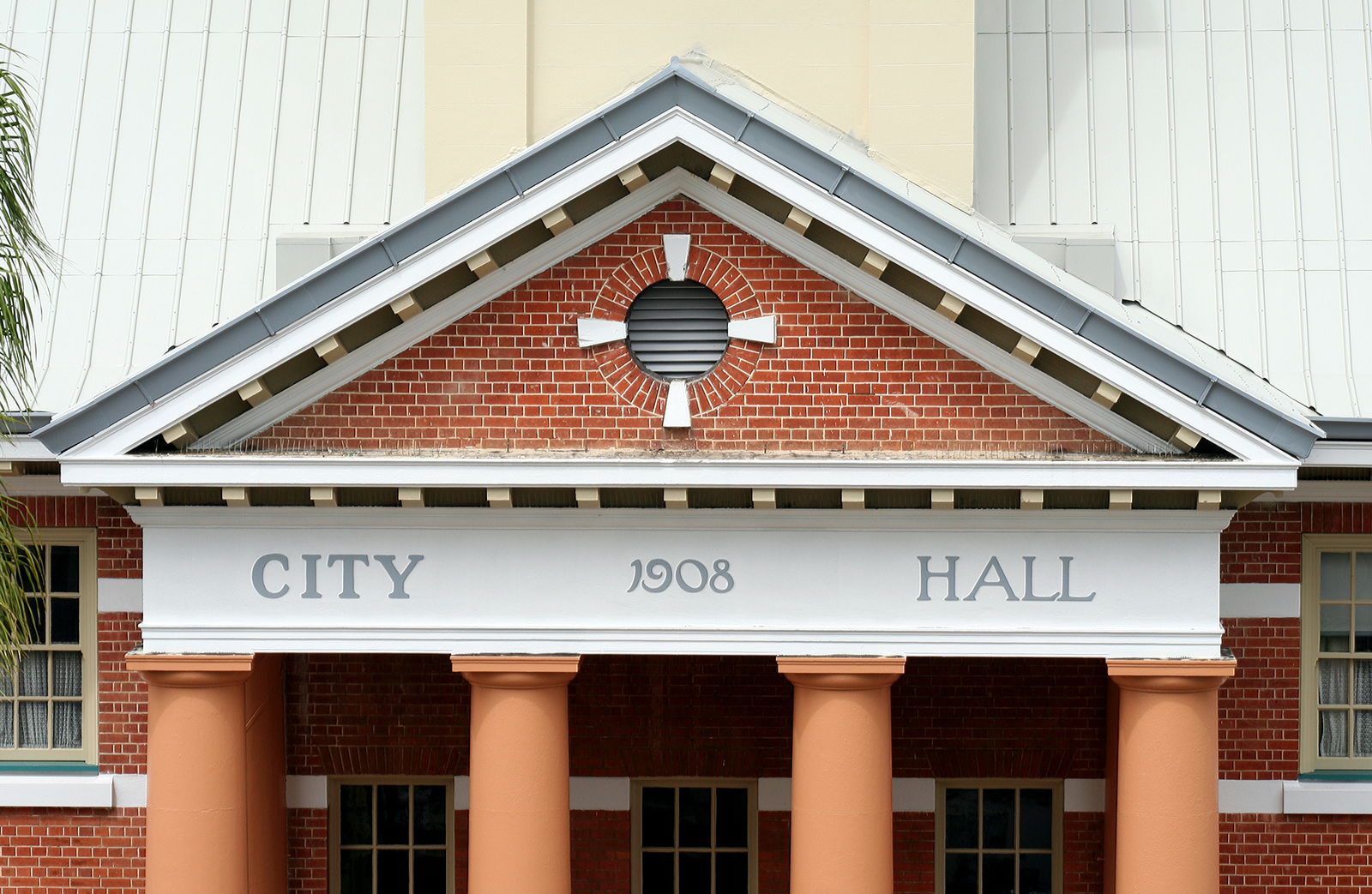 Maryborough QLD Accommodation Brunswick Heads
