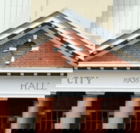 Maryborough City Hall - Accommodation Brunswick Heads
