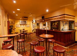 Fortune Of War Hotel - Accommodation Brunswick Heads 2