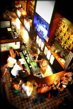 Madam De Biers Hotel Bar - Accommodation Brunswick Heads 2