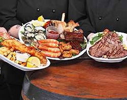 Regatta Bar - Log Cabin - Accommodation Brunswick Heads 2