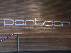 Pontoon Bar - Accommodation Brunswick Heads 1