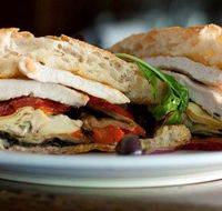 Vine Restaurant - Accommodation Brunswick Heads
