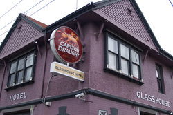 Glasshouse Hotel - Accommodation Brunswick Heads 1