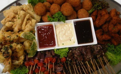 CASA Lounge Bar & Restaurant - Accommodation Brunswick Heads 2