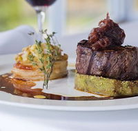 Chris's Beacon Point Restaurant - Accommodation Brunswick Heads