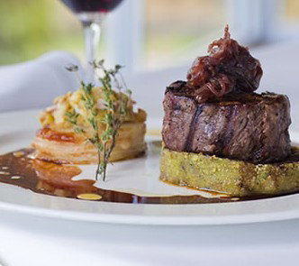 Chris's Beacon Point Restaurant - Accommodation Brunswick Heads 0