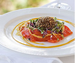 Chris's Beacon Point Restaurant - Accommodation Brunswick Heads 1