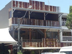 Ironbar Saloon - Accommodation Brunswick Heads 0