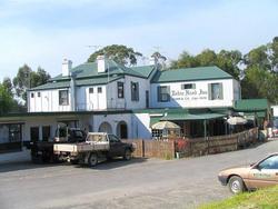 Robin Hood Hotel - Accommodation Brunswick Heads 0