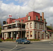 The Grand Hotel Healesville - Accommodation Brunswick Heads