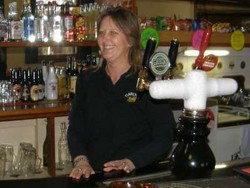 Red Hill Hotel - Accommodation Brunswick Heads 1