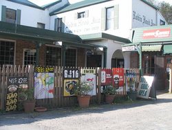 Robin Hood Hotel - Accommodation Brunswick Heads 1