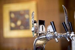 Duxton Hotel - The Lobby Bar - Accommodation Brunswick Heads 1
