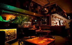 World Bar - Accommodation Brunswick Heads 1