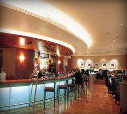 The Globe Wine Bar & Restaurant - Accommodation Brunswick Heads 2