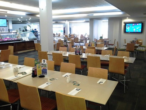 Cairns RSL Social Club Ltd - Accommodation Brunswick Heads 6