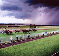 Hawkesbury Race Club - Accommodation Brunswick Heads