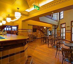 Strawberry Hills Hotel - Accommodation Brunswick Heads 2