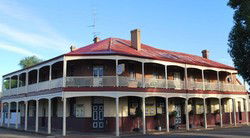 Brookton Club Hotel - Accommodation Brunswick Heads 0
