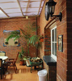 Brookton Club Hotel - Accommodation Brunswick Heads 1