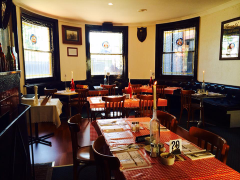 Queens Arms Hotel - Accommodation Brunswick Heads 2