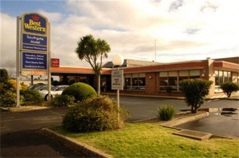 Park Hotel - Accommodation Brunswick Heads 0