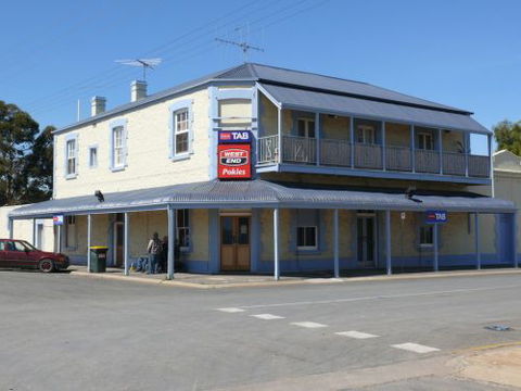 Port Wakefield Hotel - Accommodation Brunswick Heads 0