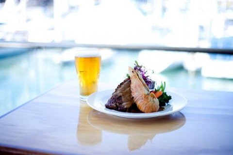 Townsville Yacht Club - Accommodation Brunswick Heads 1