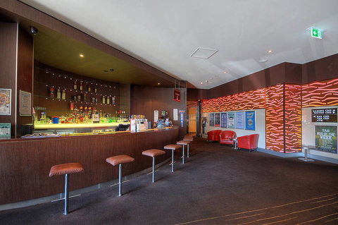 Hotel CBD - Accommodation Brunswick Heads 1