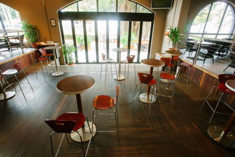 Seaview Hotel - Accommodation Brunswick Heads 2