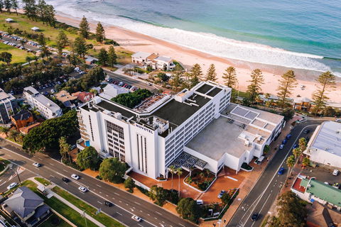 New Years Eve Party - Novotel Wollongong Northbeach - Accommodation Brunswick Heads 0