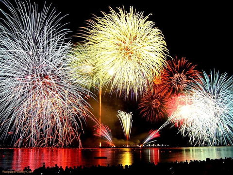 Sydney Harbour New Year’s Eve Fireworks Dinner Cruises - Accommodation Brunswick Heads 0