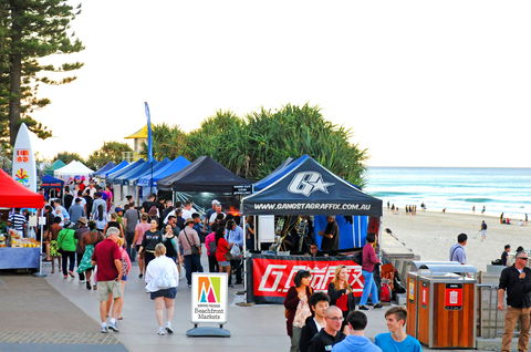 Surfers Paradise Beachfront Markets - Accommodation Brunswick Heads 1