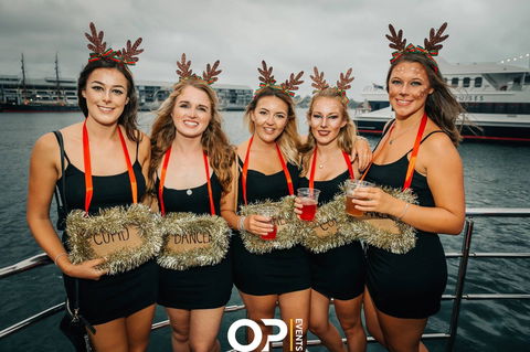 The Ultimate Sydney Christmas Eve Cruise - Accommodation Brunswick Heads 1
