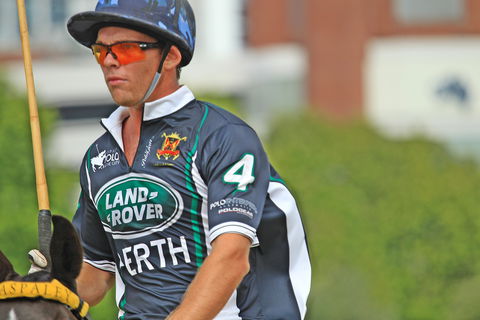 Land Rover Polo In The City - Accommodation Brunswick Heads 1