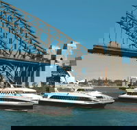 Lunch Cruise in Sydney Harbour with Magistic Cruises - Accommodation Brunswick Heads
