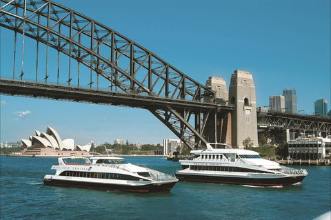 Lunch Cruise In Sydney Harbour With Magistic Cruises - Accommodation Brunswick Heads 0