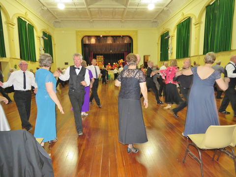 Old Style/New Vogue Dance Practice/Lessons - Accommodation Brunswick Heads 1