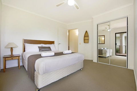Whale Watch Ocean Beach Resort - Accommodation Brunswick Heads 2