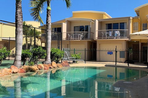 Coolum Beach Getaway Resort - Accommodation Brunswick Heads 1